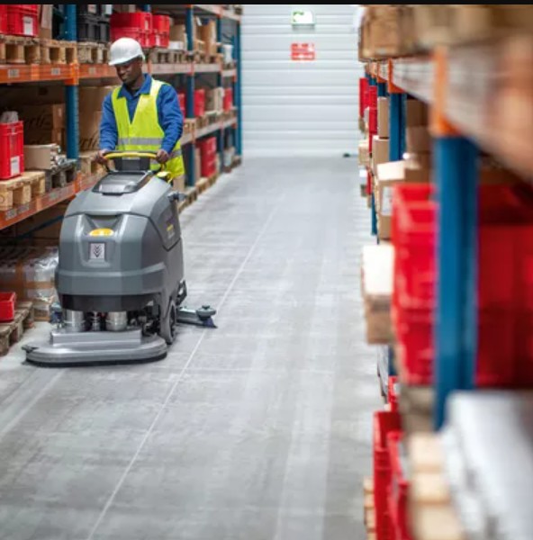 Warehouse cleaning service